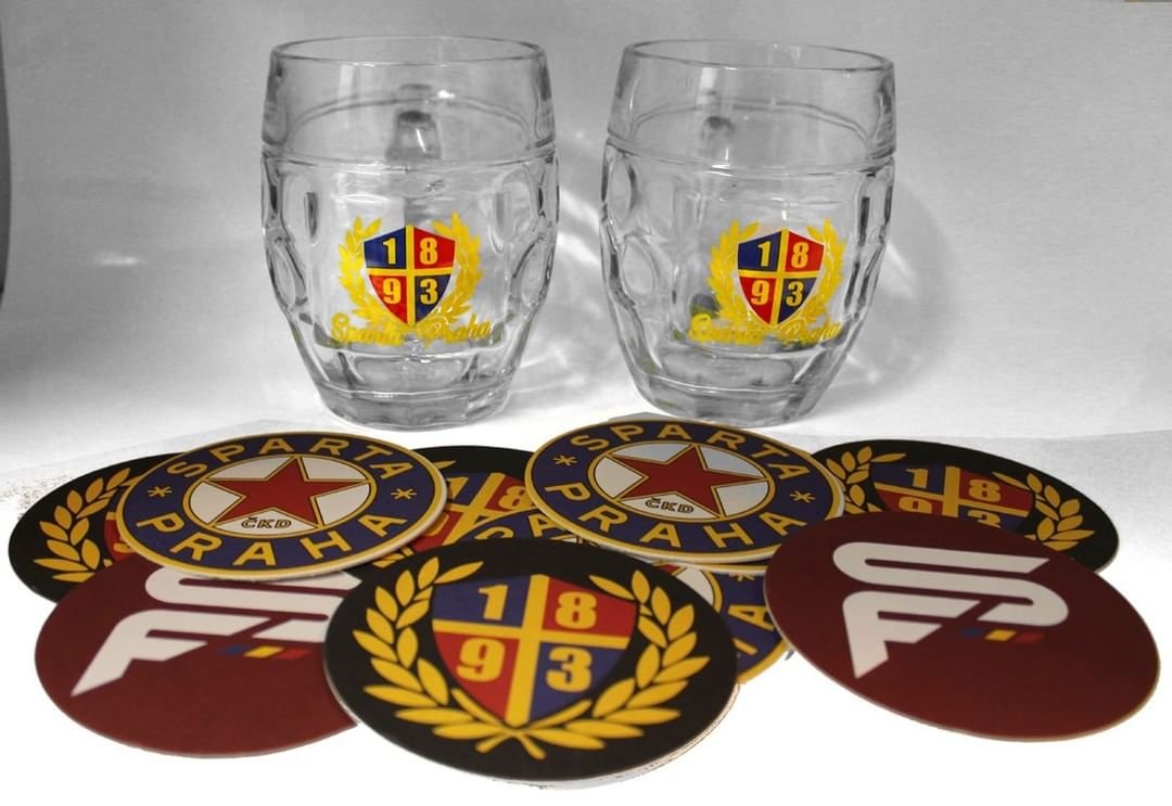 ‼️ ESHOP SF | Opět jsme naskladnili pivní sklenice a tácky. Nově máme i tácky s logem Sparta Forever! ??? K dostání jak na eshopu @eshopspartani 
 www.spartani.cz, tak i v prodejně Stylsport v Havanské ulici 12 na Letné ??? www.spartani.cz #acsparta #spartaforever #ultrassparta